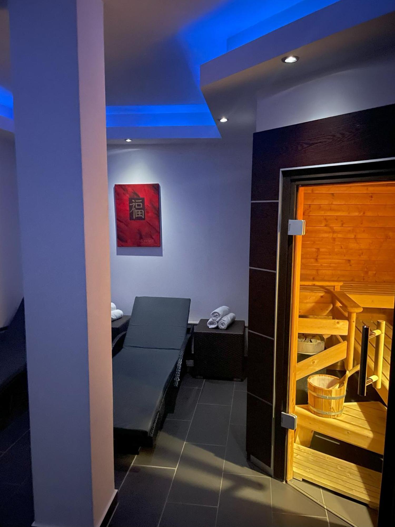 Central Hotel Villingen-Schwenningen Dış mekan fotoğraf